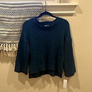 Women’s UGG Knit Sweater, Brand New, Medium